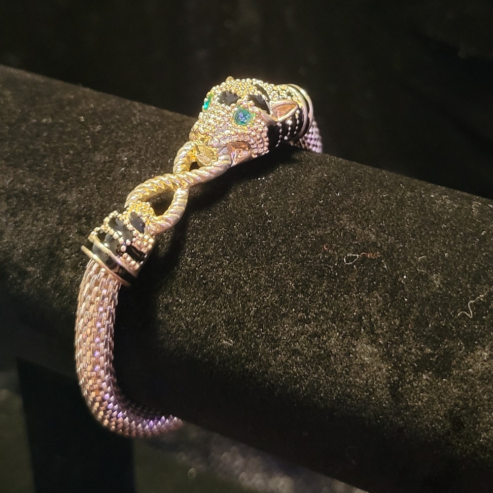 Tiger Bracelet